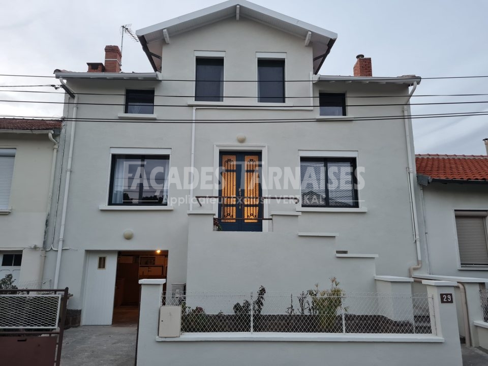 Façadier d'une maison à Castres, 81100, Tarn