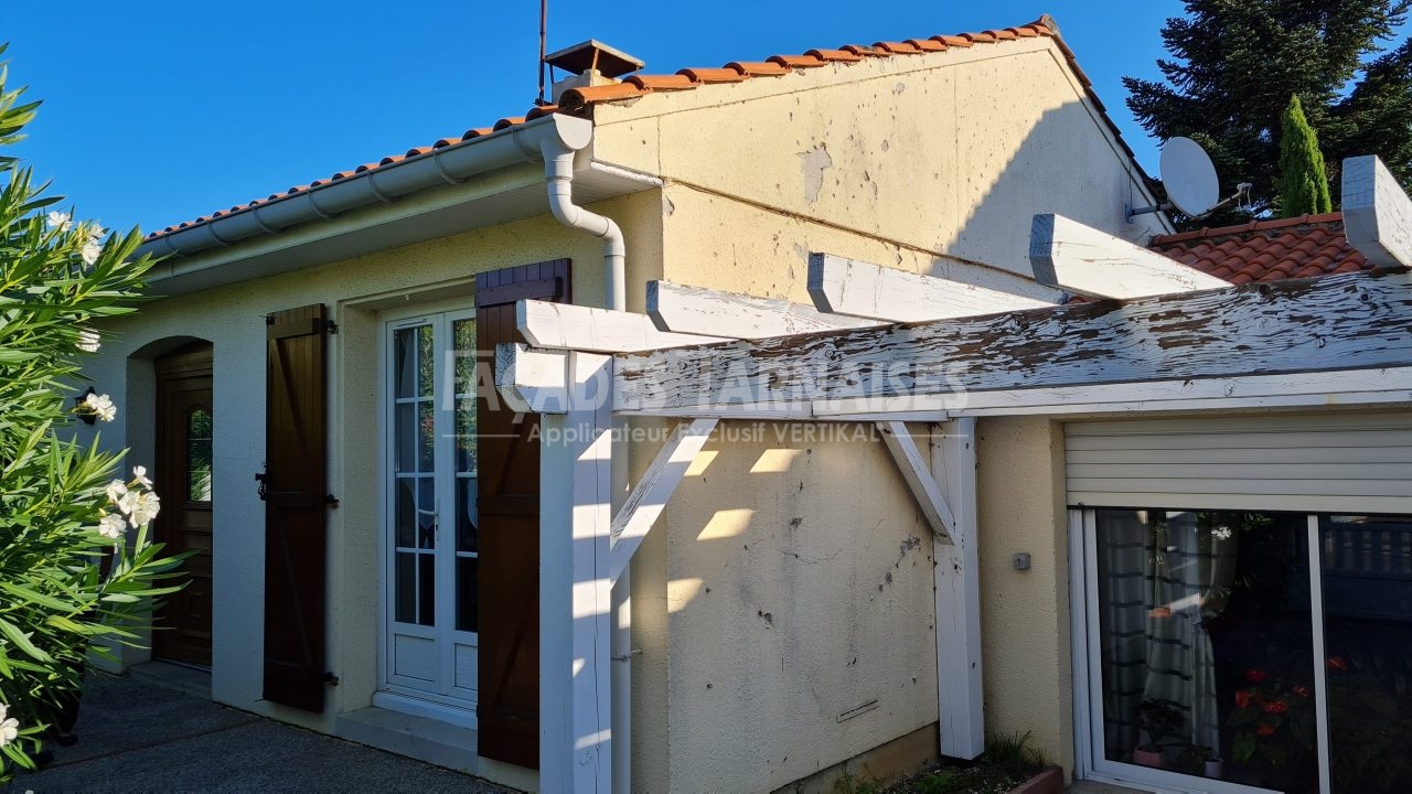 Façadier d'une maison à Lavaur, 81500, Tarn